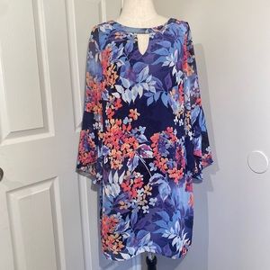 Rozi & Ali floral long sleeve mini dress length just above knee new without tag